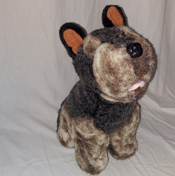 Stuffed dog - Picture 1 of 4